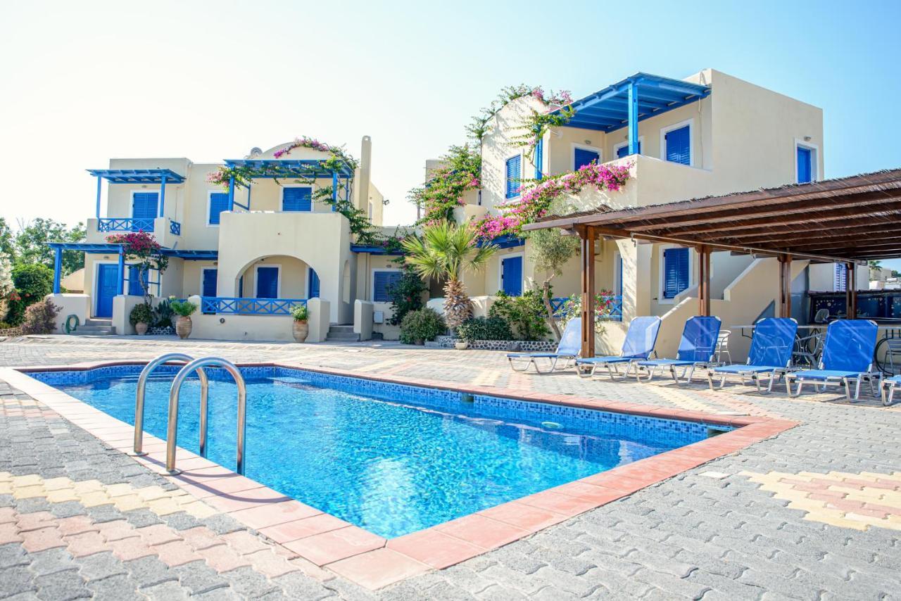 Atlantica Apartments Megalochori  Exterior photo