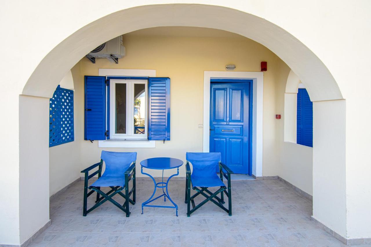 Atlantica Apartments Megalochori  Exterior photo