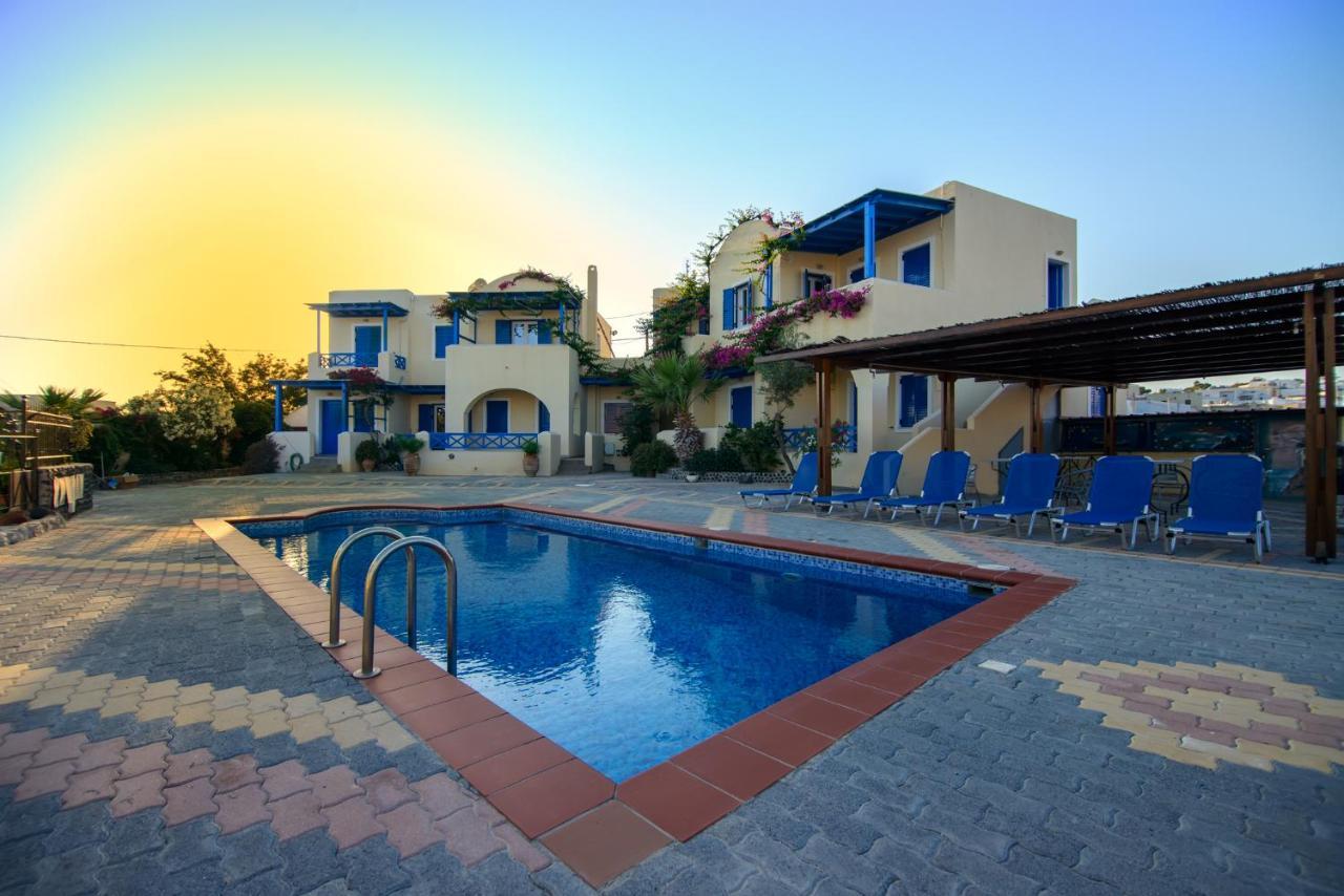 Atlantica Apartments Megalochori  Exterior photo